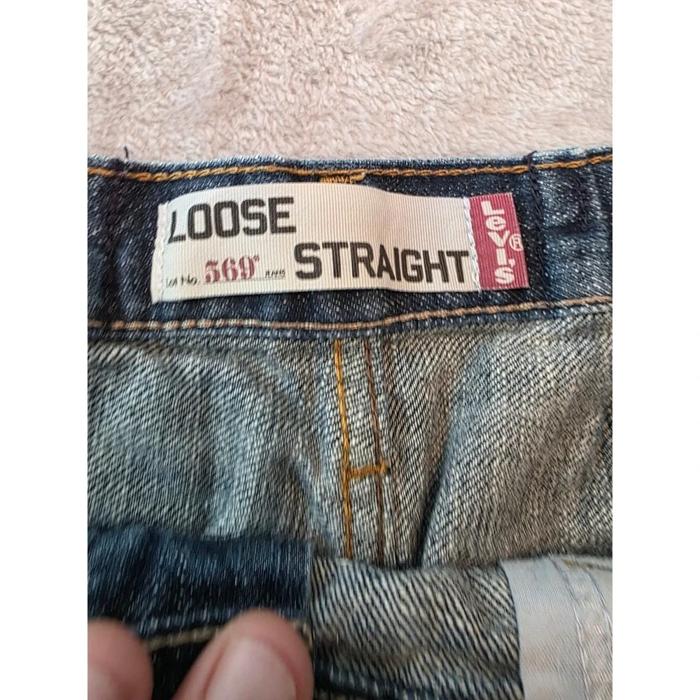Levis levis 569